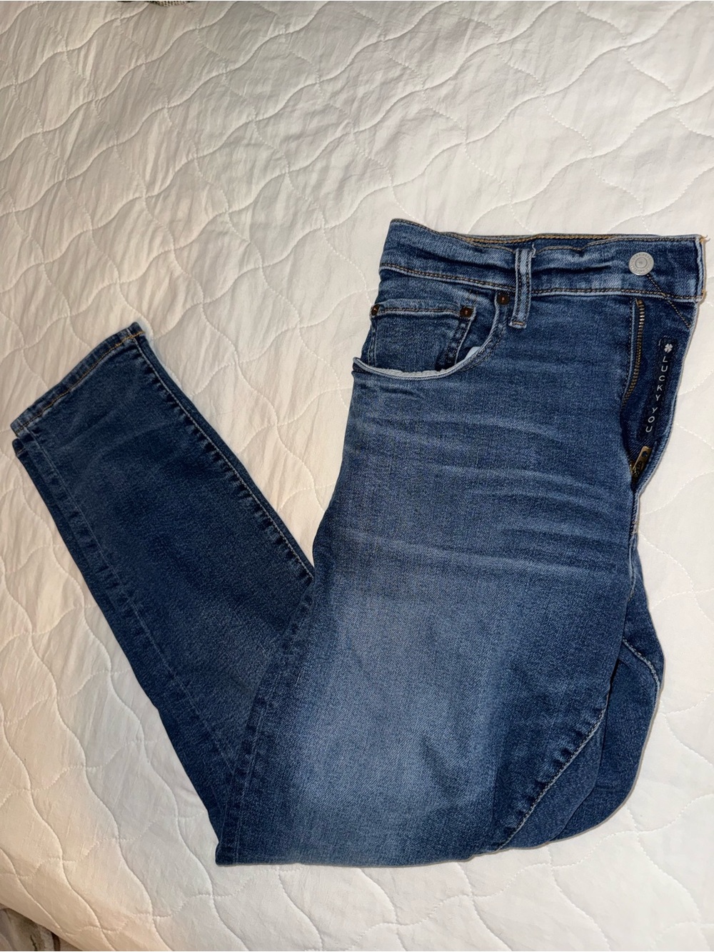 Lucky Brand Men's Athletic Slim Blue Jeans
